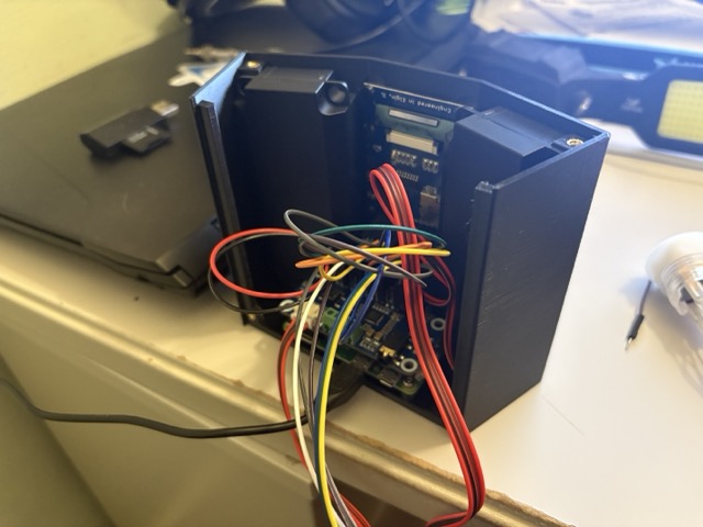 UltraClock assembly